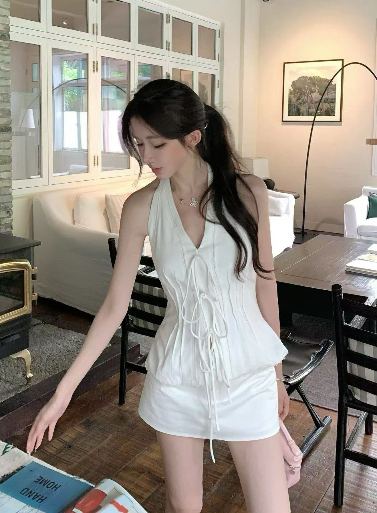 리본 포인트 나시 블라우스